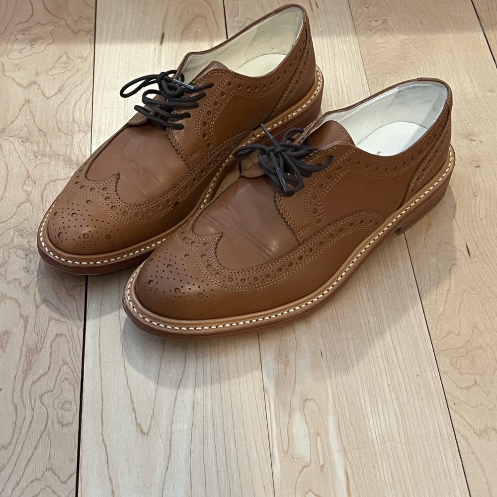 Robert Clergerie brown/tan laced perforated wingtip brogue oxfords